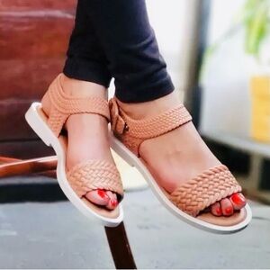 NEW | Melissa / Sanlinas Mar Sandals
